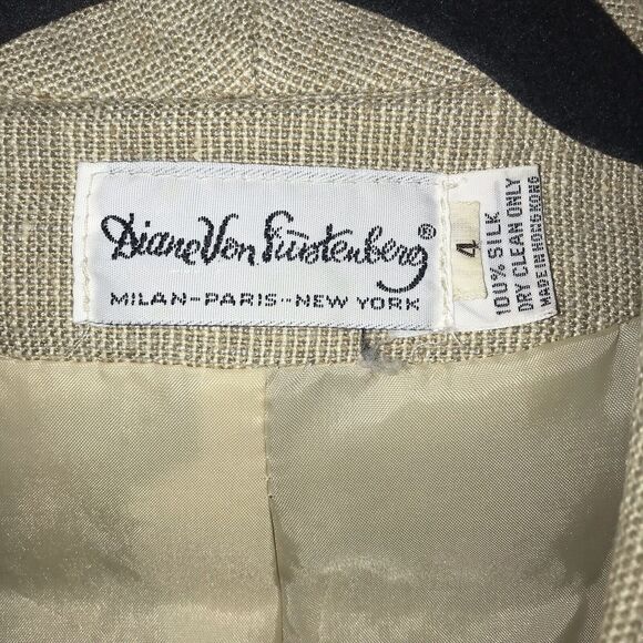 Diane Von Furstenberg Blazer Size 4 100% Silk Beige Tan Vintage Women's *flaws - Picture 2 of 14
